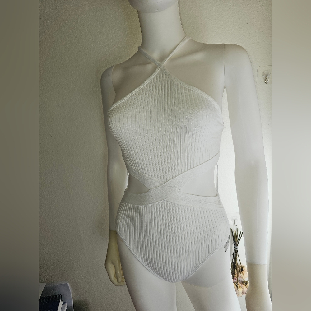 NOT Available ZARA NWT Ribbed Cut Out Bodysuit White Size Small - Picture 16 of 16